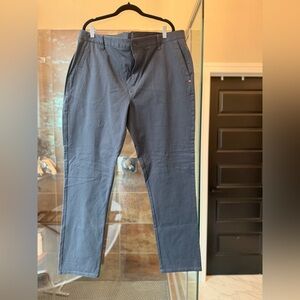 Vuori Men's Dark Navy Performance Chino Pants